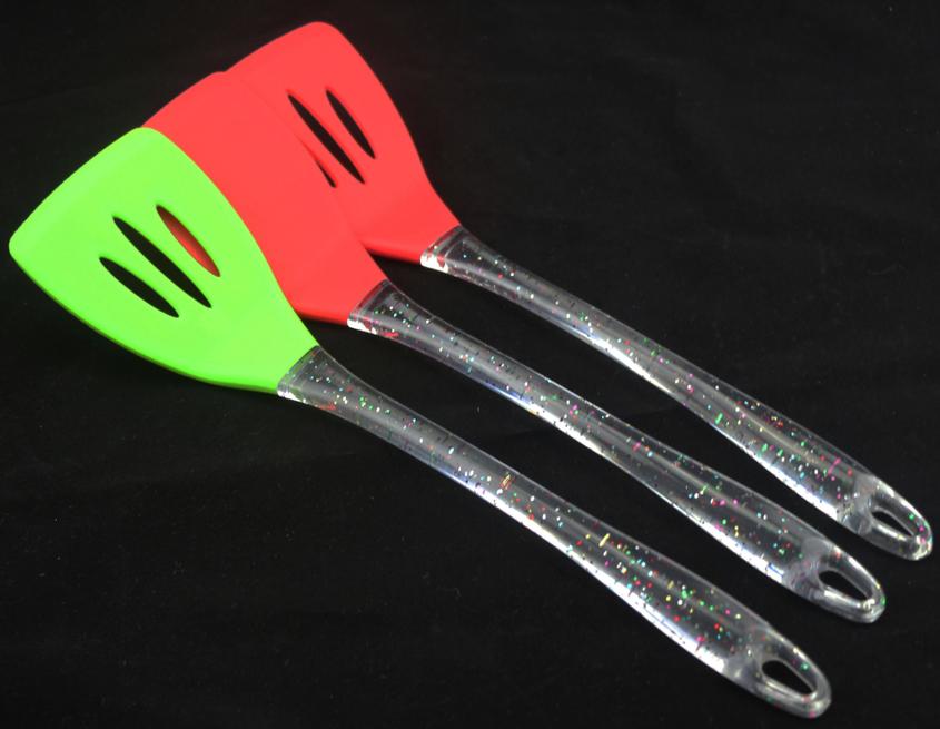 Kitchen Tool Silicone Turner(HS-1151)